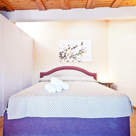 Puerta Del Sol VI Apartment Мадрид Екстериор снимка